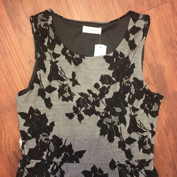 Gray / black dress - Picture 2 of 2